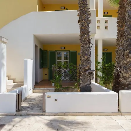 Holiday home Ammiraglia - Baia Verde *